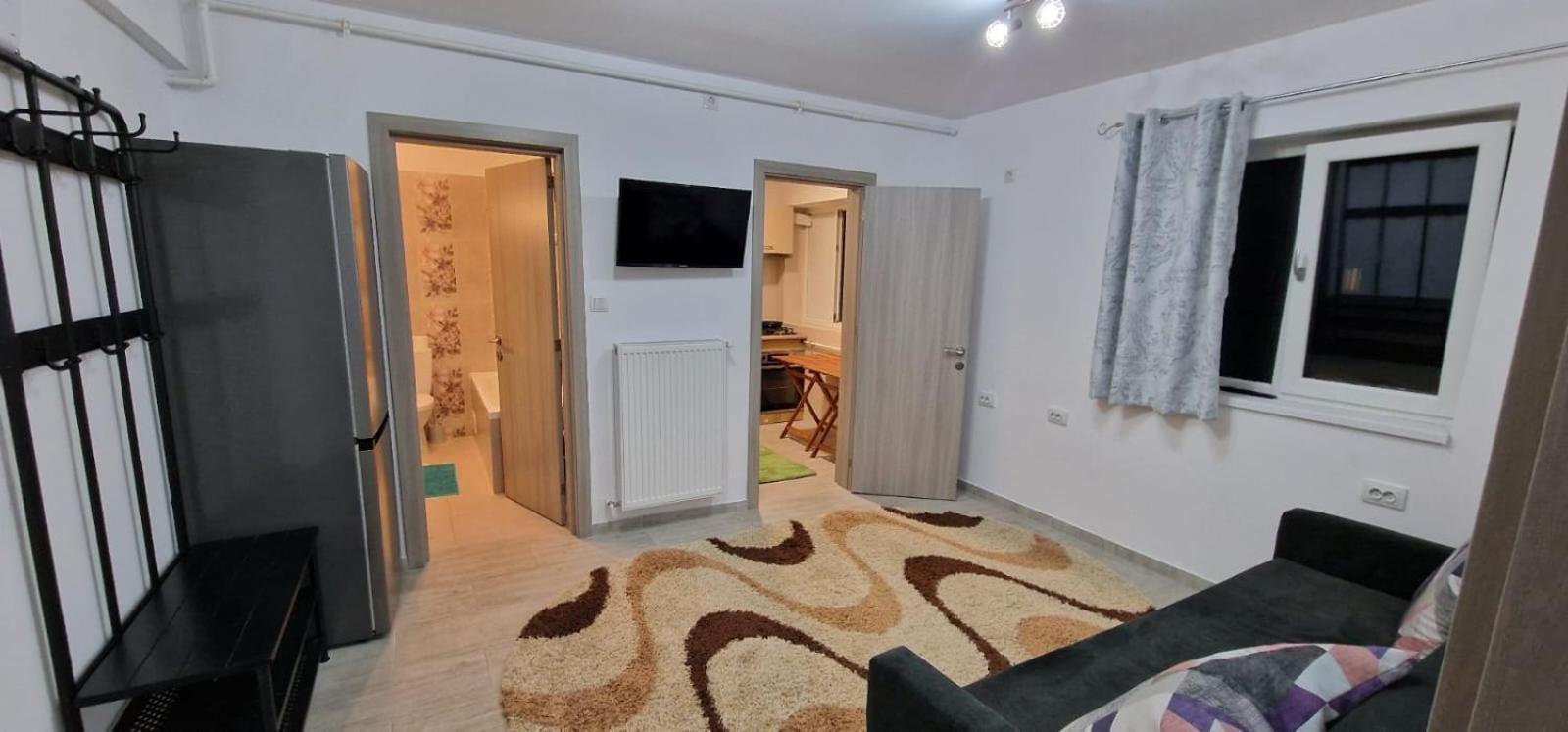 Apartament 3 Cam Grand Arena บูคาเรสต์ ภายนอก รูปภาพ